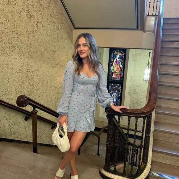 Reformation Cammi Dress in Beau - Picture 2 of 16